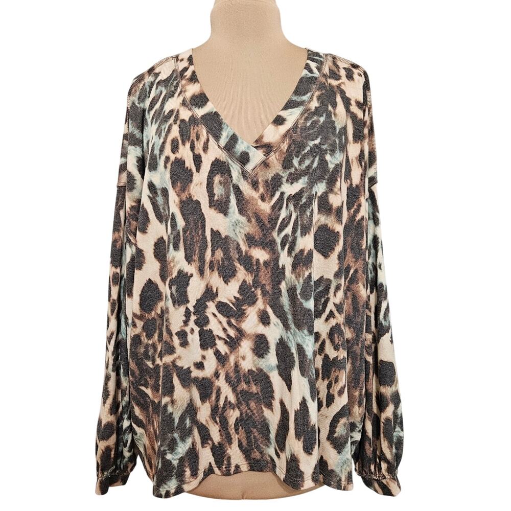 Adora Leopard Print Long Sleeve V-Neck Tunic‎ Top Large Safari Casual Lounge